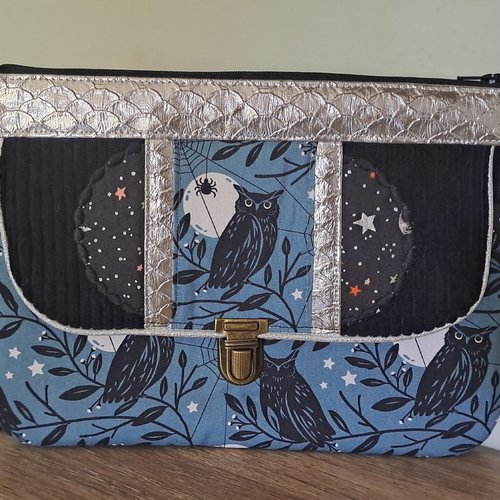 Pochette à main en velours et tissu daswood studio style gothique