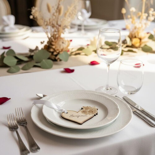 Marque-place décoration cœur, personnalisé, en bois et tissu | décoration de table