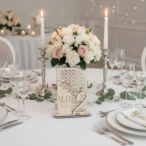 Numéros de table personnalisés en bois mariage - décoration cannage rond - hibiscus | porte numéro de table champêtre bohème