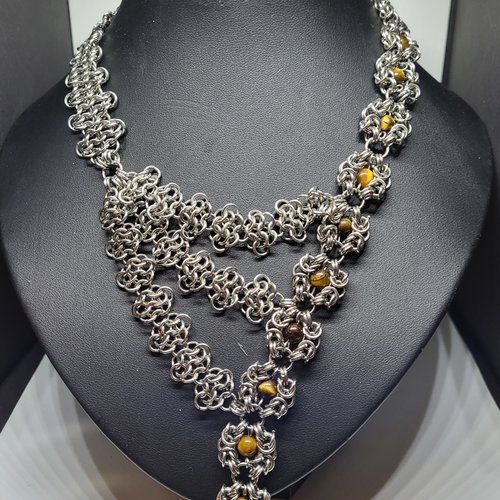 Collier chainmaille romanov et european asymétrique