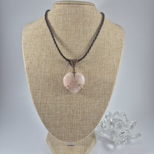 Pendentif wire wrapping coeur en quartz rose