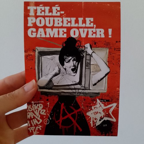 Télé-poubelle, game over !