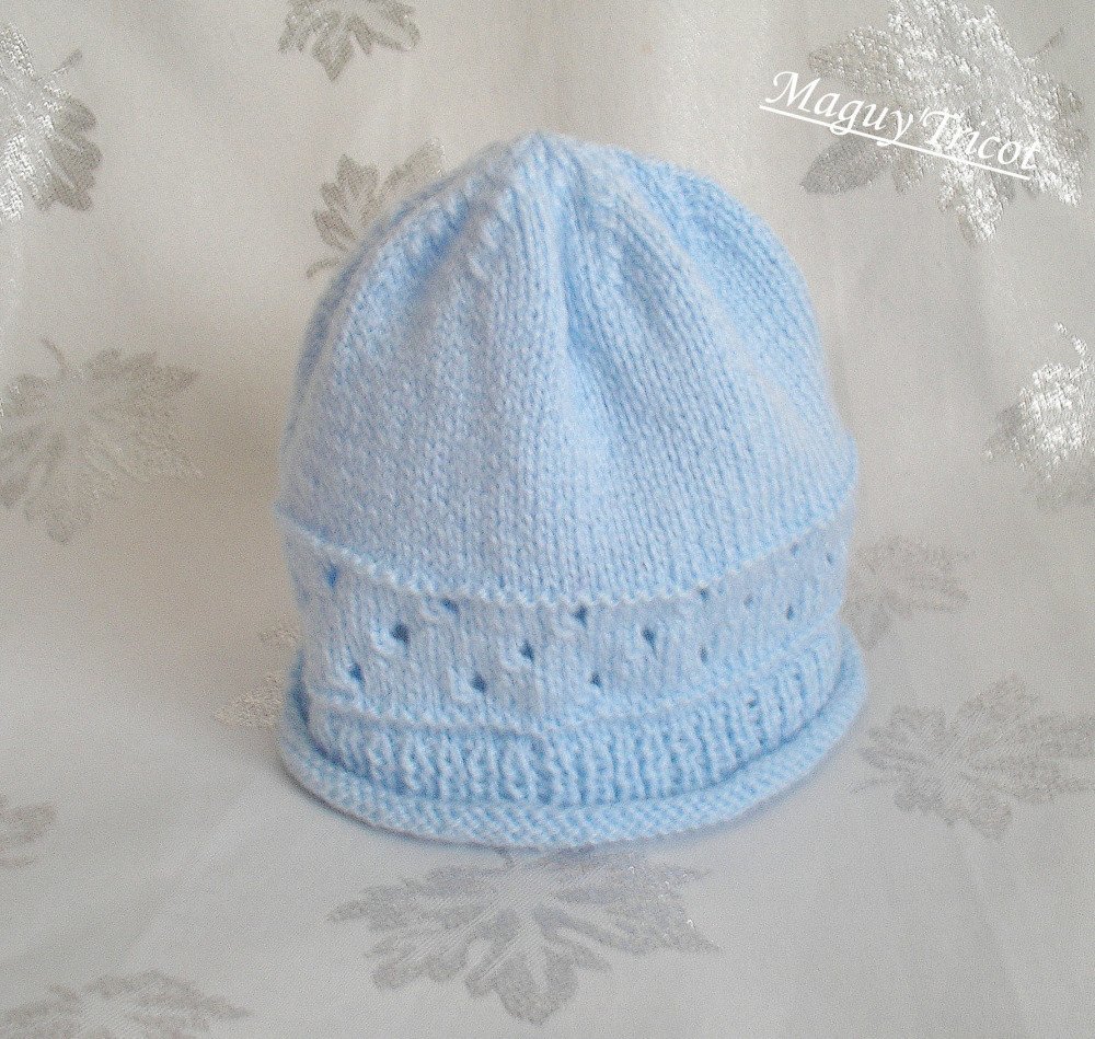 Bonnet Bebe Laine Layette Bleue Ciel Naissance A 3 Mois Un Grand Marche