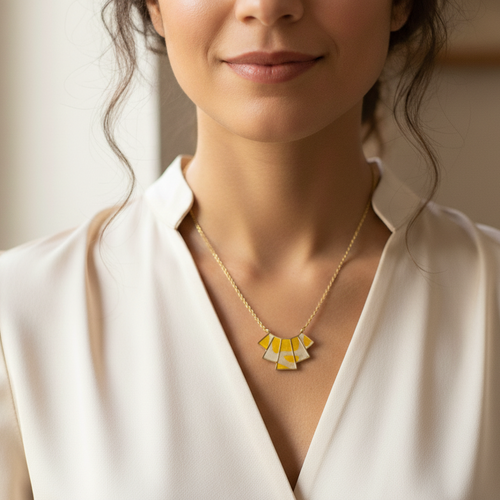 Collier chaine en acier inoxydable papier népalais jaune