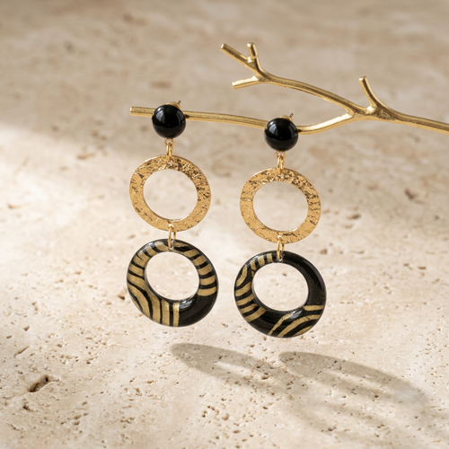 Boucles d'oreilles doubles cercles nāca — noir & doré