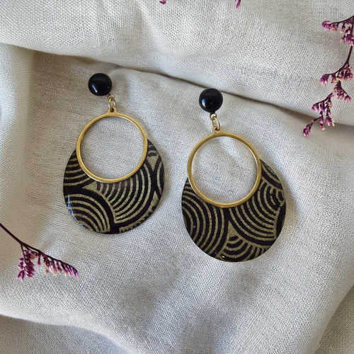 Boucles sūrya | noir & or | papier népalais & perles noires | fait main france