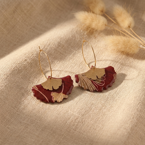 Boucles d'oreilles créoles gingko fait main — papier indien rouge & or