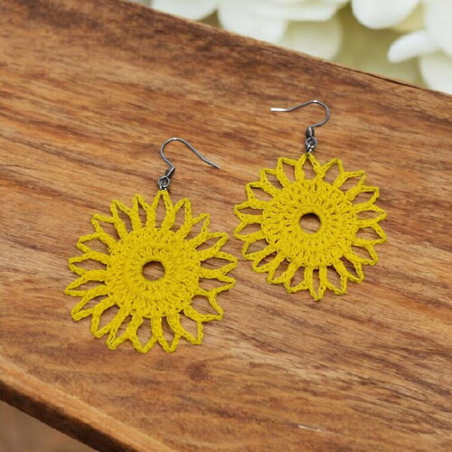 Boucles d'oreilles " soléa "