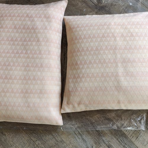 Lot 2 coussins saumon