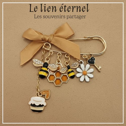 Broche abeille dorée – bijou poétique fait main, symbole d’amour