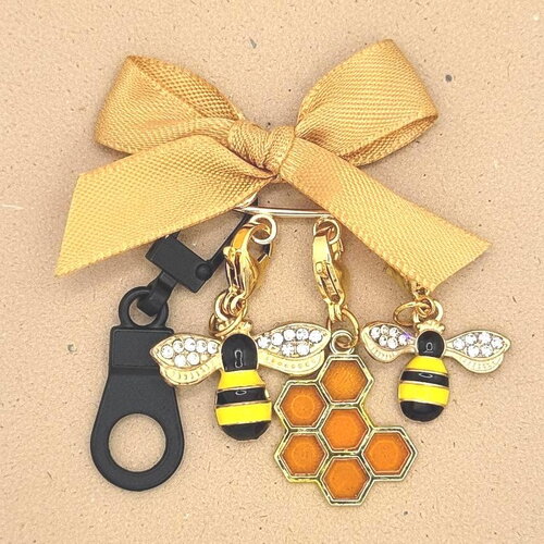Broche merci maman – abeille dorée &amp; miel d’amour • bijou poétique cadeau femme
