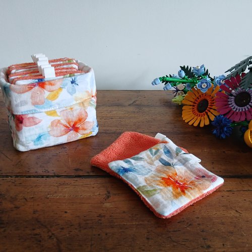 Carrés démaquillants et son panier - " aquarelle d'été "