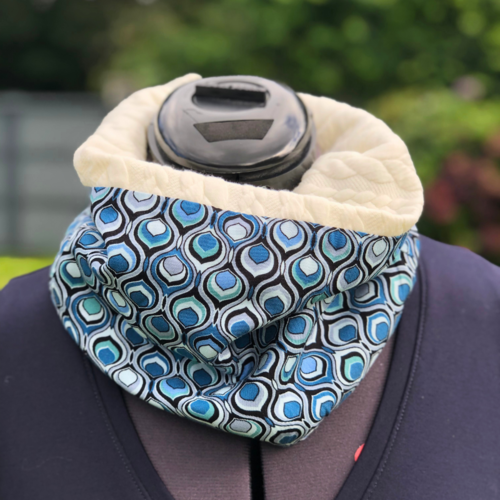 Snood femme doux bleu et blanc, tour de cou chaud