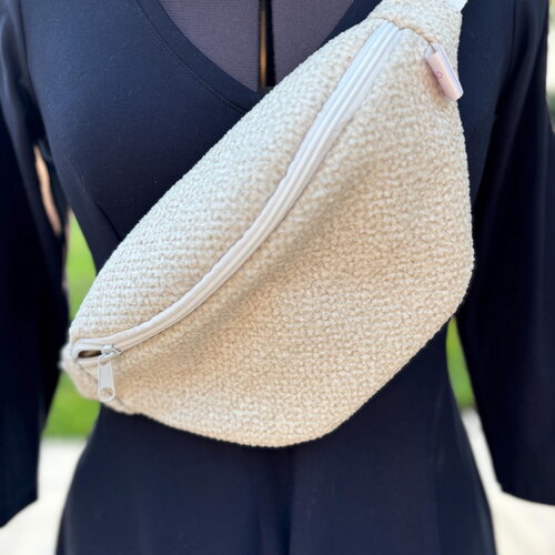 Sac banane femme laine douce blanche et coton avec porte clé intérieur