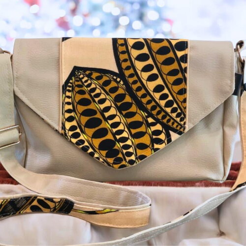 Sac à main hibiscus avec sa sangle assortie crème et jaune