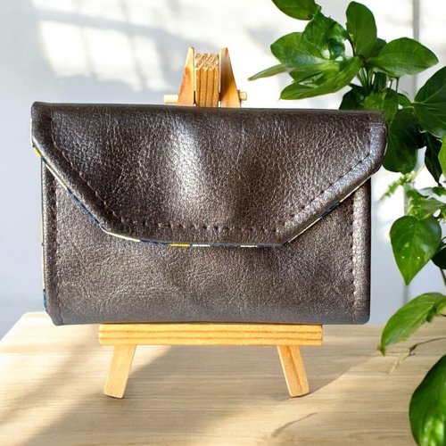 Porte-cartes homme, fermeture magnétique, simili cuir marron