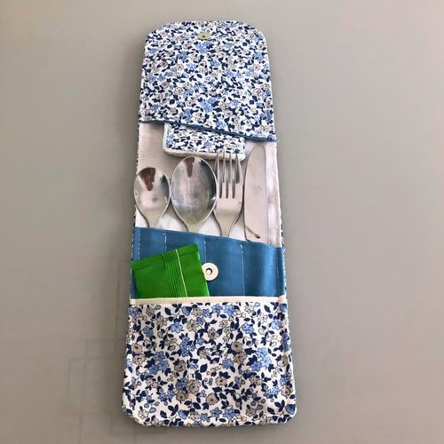 Pochette à couverts avec sa serviette, coton & coton enduit