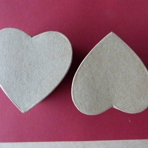 2 boites  "coeur"