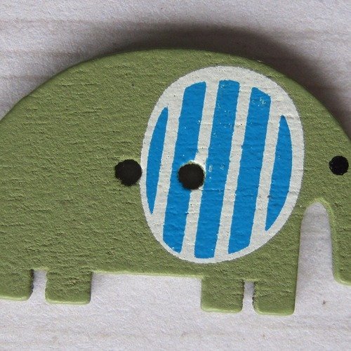 Lot de 2 boutons en bois éléphants naïfs ( couleur mixte )