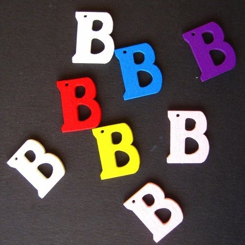 Lettre en bois " b " ( couleur aléatoire )