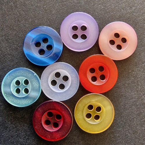 Lot de 5 boutons ronds multicolores 4 trous acrylique