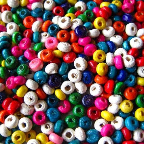 Perles en bois 2mm multicolore