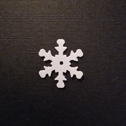 10 Flocons de neige blanc en carton 10 cm - Vegaooparty
