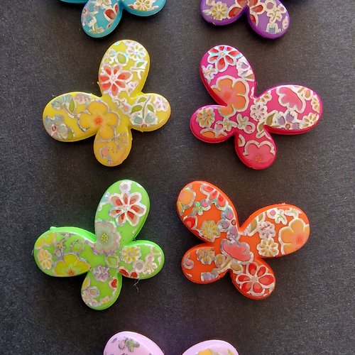 Lot de 3 perles papillons multicolores