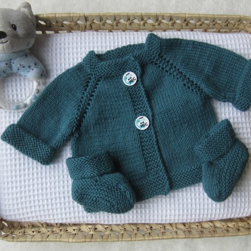Ensemble veste/gilet et chaussons tricot 0/1 mois coloris vert