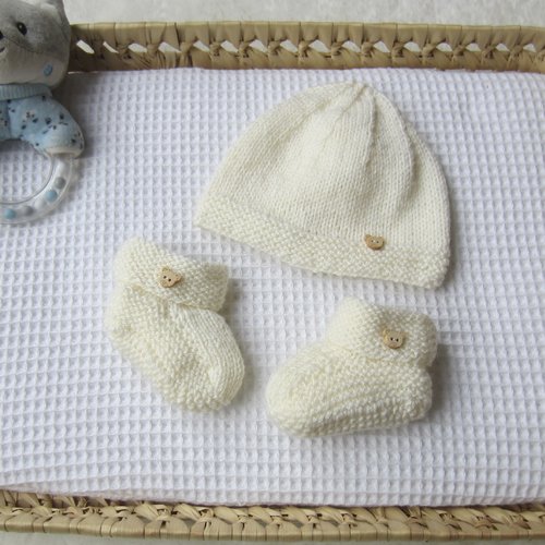 Ensemble unisexe : bonnet/chapeau et chaussons 0/1 mois