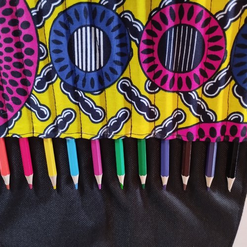 Y1 - 003 : trousse à crayon enroulable en wax