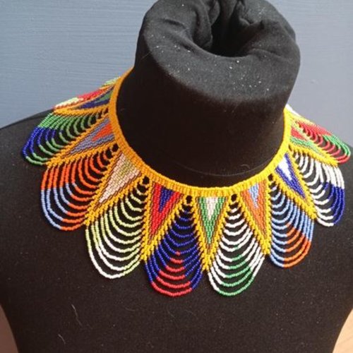 Co-015 - collier massaï