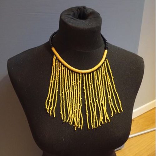 Co-023 - collier massaï