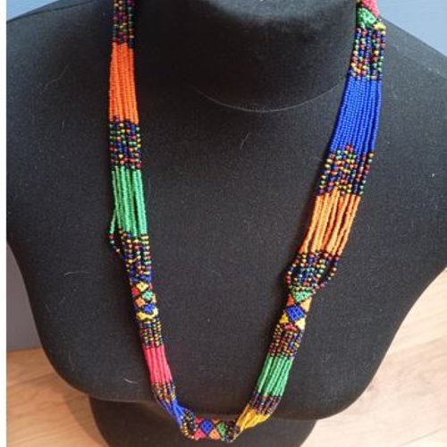 Co-025 - collier massaï