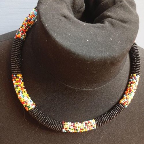 Co-030 - collier massaï
