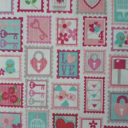 Tissu patchwork  - motif timbres  - coupon 45 x 55 cm