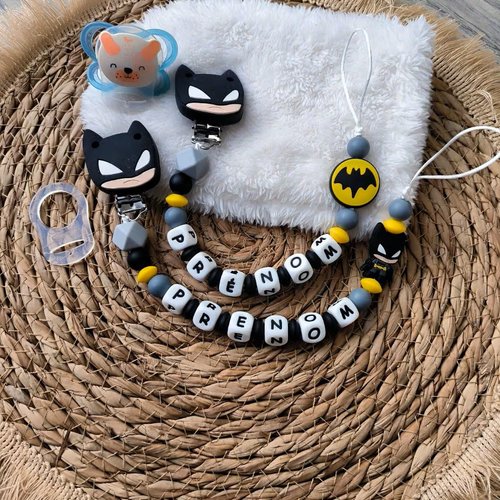 Attache tétine batman personnalisée