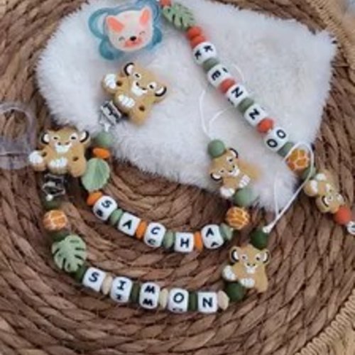 Attache tétine simba lion personnalisée vert