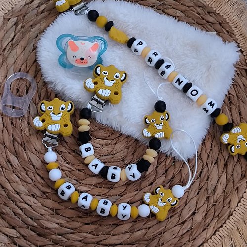 Attache tétine simba lion personnalisée