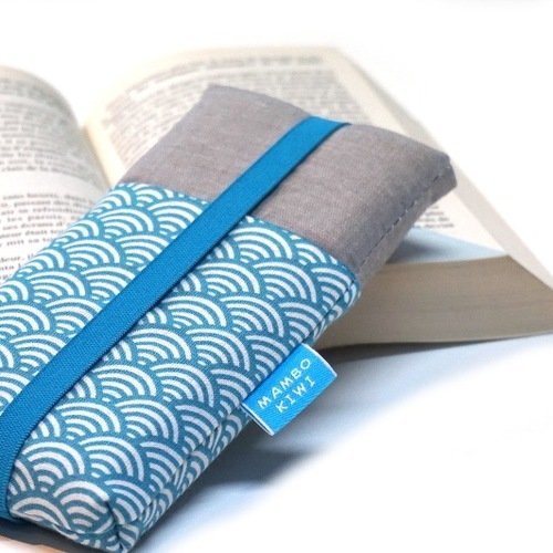 Coque téléphone portable tissu japonais bleu canard, etui sur mesure, housse iphone et smartphone à poches, pochette téléphone