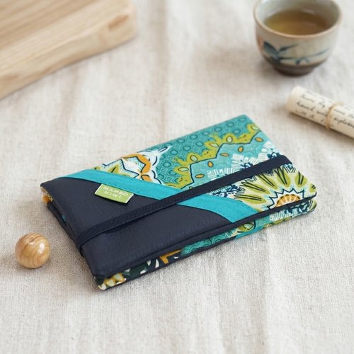 Portefeuille compagnon femme similicuir bleu marine et tissu mandalas vert et bleu