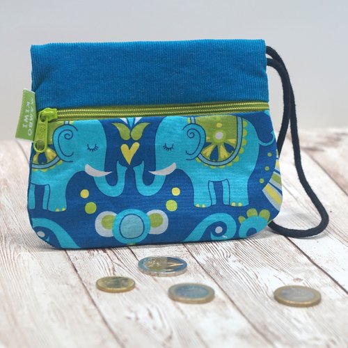 Petite pochette médicaments ethnique en velours motif éléphoant avec dragonne - cadeau femme noël