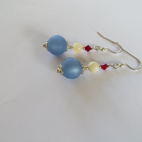 Boucles d'oreilles perles polaris bleu, nacre.,cristal swarovski et argent 925