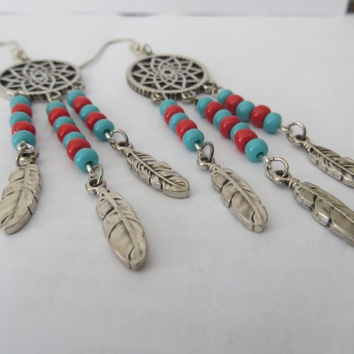 Boucles d'oreilles style amérindien avec crochets en  argent 925 .