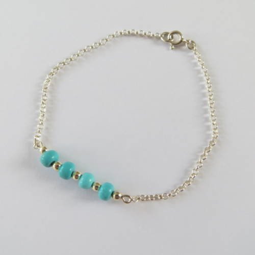 Bracelet minimaliste  argent 925 et  perles véritable turquoise.