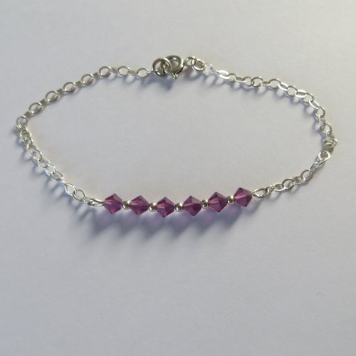 Bracelet minimaliste  argent 925 et  perles toupies  cristal swaroski.