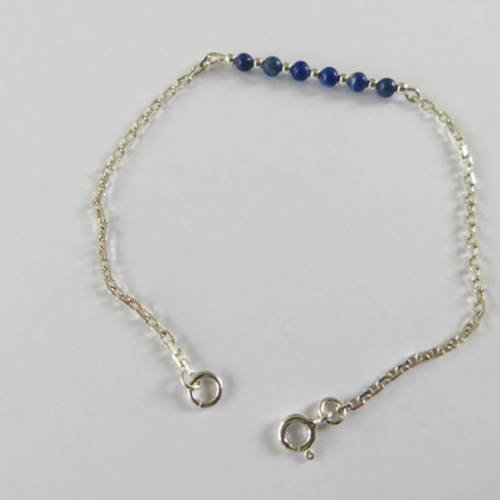 Bracelet minimaliste  argent 925 et  perles lapis lazuli .