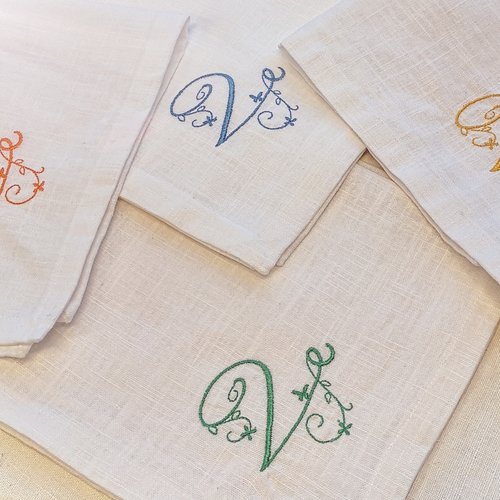 Serviette de table brodées.