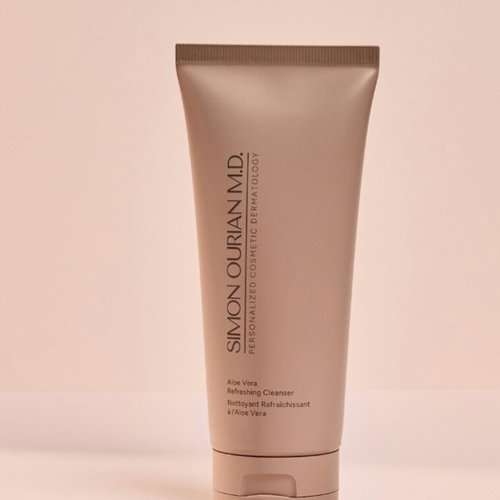 Aloe vera refreshing cleanser