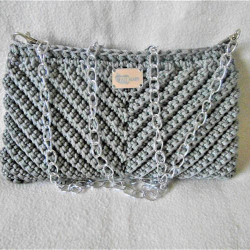 Pochette ou sac, bandoulière chaîne argentée, polyester, fait main